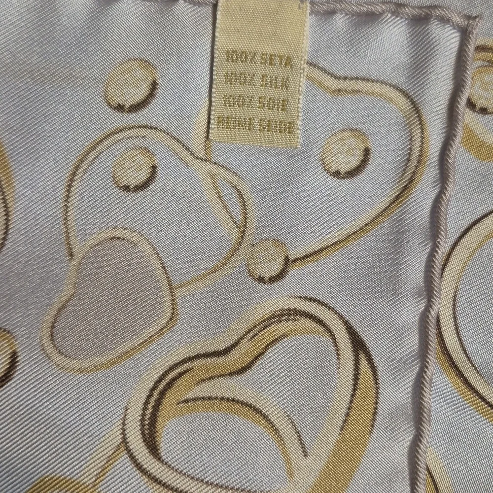 SOLD ** SOLD Brand new Chopard silk scarf/pocket square. - Picture 3 of 4